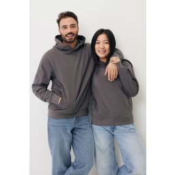 2. IQONIQ Yengo hoodie  i återvunnen bomull med sidofickor