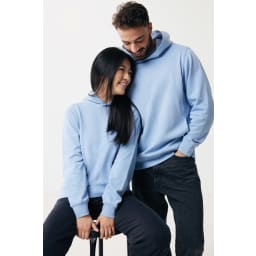 2. IQONIQ Yengo hoodie  i återvunnen bomull med sidofickor