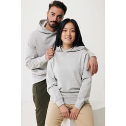 2. IQONIQ Yengo hoodie  i återvunnen bomull med sidofickor