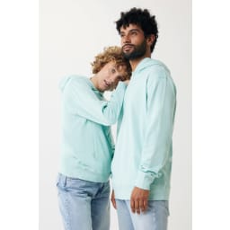 2. IQONIQ Yengo hoodie  i återvunnen bomull med sidofickor