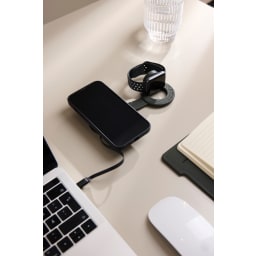 5. VINGA Baltimore RCS 2-in-1 Wireless 15W Travel Charger