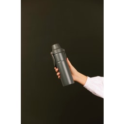 4. VINGA Baltimore trek RCS återvunnet stål vakuumflaska 600 ML