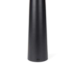 2. VINGA Avery RCS bordslampa
