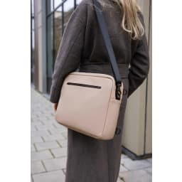 5. VINGA Baltimore RCS convertible backpack brief
