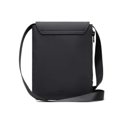 1. VINGA Baltimore RCS essentials bag