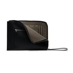 1. VINGA Bermond RCS 16" laptopfodral