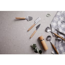 4. Retro cheese set