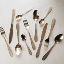 0. AURA – Bestickset, Cava