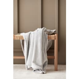 1. Harrow Pläd