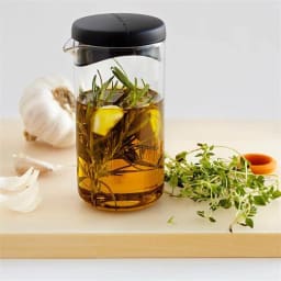 1. Dressingshaker