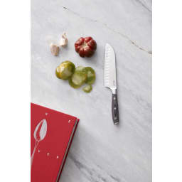 4. Kaiser Santokukniv