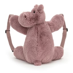 2. Barnryggsäck och sittpuff