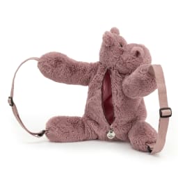 3. Barnryggsäck och sittpuff