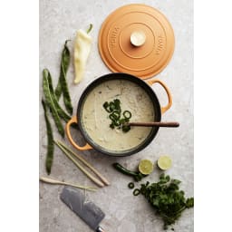 5. Monte gjutjärnsgryta rund 5,5 L