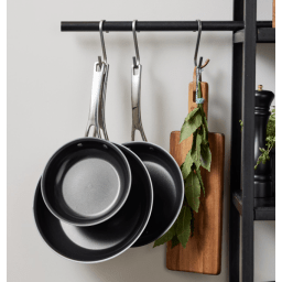 3. Set med stekpanna & kastrull