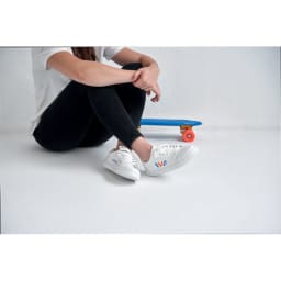 4. Sneakers i PU stl 40