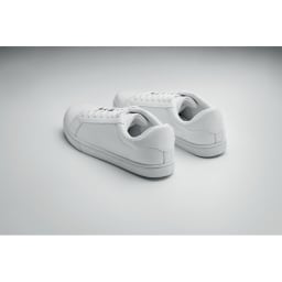 2. Sneakers i PU stl 41