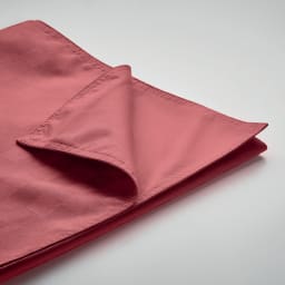 2. Bordslöpare i polyester