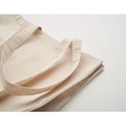 1. Tygväska - Hjälte