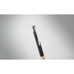 4. Bläckpenna i aluminium