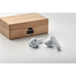 4. TWS-headset i bambufodral