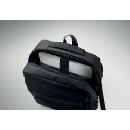 3. 15'' dataryggsäck