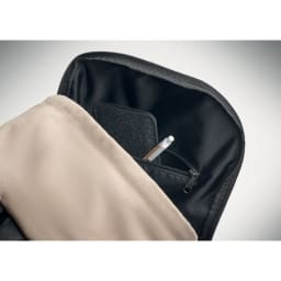 6. 15'' dataryggsäck