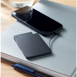 3. Magnetisk powerbank 2500 mAh
