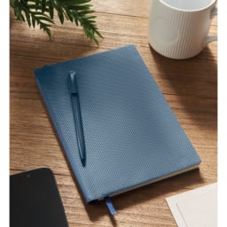 4. A5 PU anteckningsbok med penna