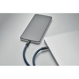 3. 60W laddnings- & datakabel med logoband