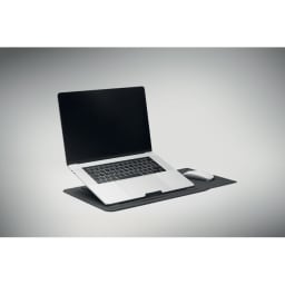 4. 16 tums laptopfodral i filt
