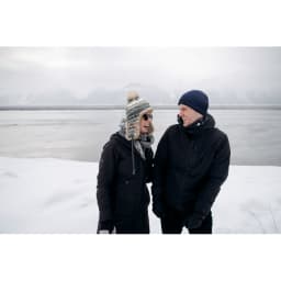 1. 3M stickad mössa med mudd