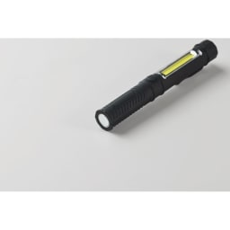 3. Magnetisk LED-ficklampa