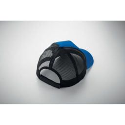 3. 5-panels trucker keps
