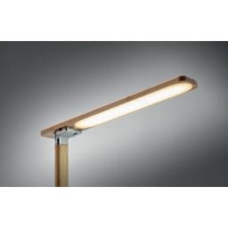 5. Skrivbordslampa + laddare 10W