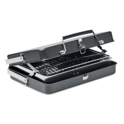 4. Bärbar kolgrill med stativ