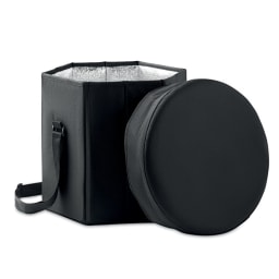 1. Kylväska och pall i ett