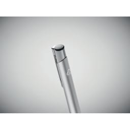 4. Penna i återvunnen aluminium