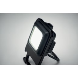 3. Ficklampa med COB-ljus