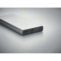3. Powerbank 10.000mAh