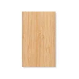 1. 4000 mAh Powerbank i bambu