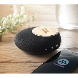 1. Powerbank & högtarlare