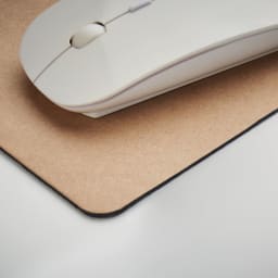 3. Musmatta i återvunnet papper