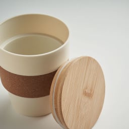 1. Mugg i återvunnen PP 300ml