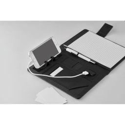 2. Konferensmapp A5, power bank