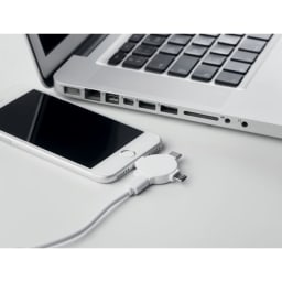 4. 3 i 1 kabeladapter