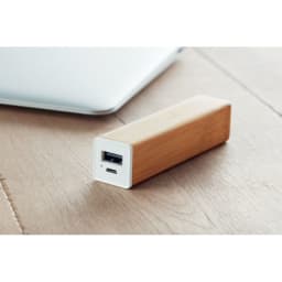 2. Powerbank Bambu 2200mAh