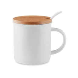 1. Mugg med sked