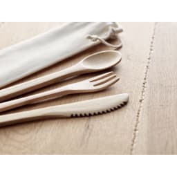 2. Bambu bestickset