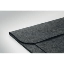 3. 15" Laptopfodral i RPET-filt